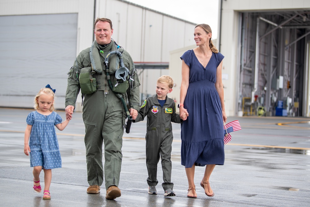 Airmen Begin Returning Home