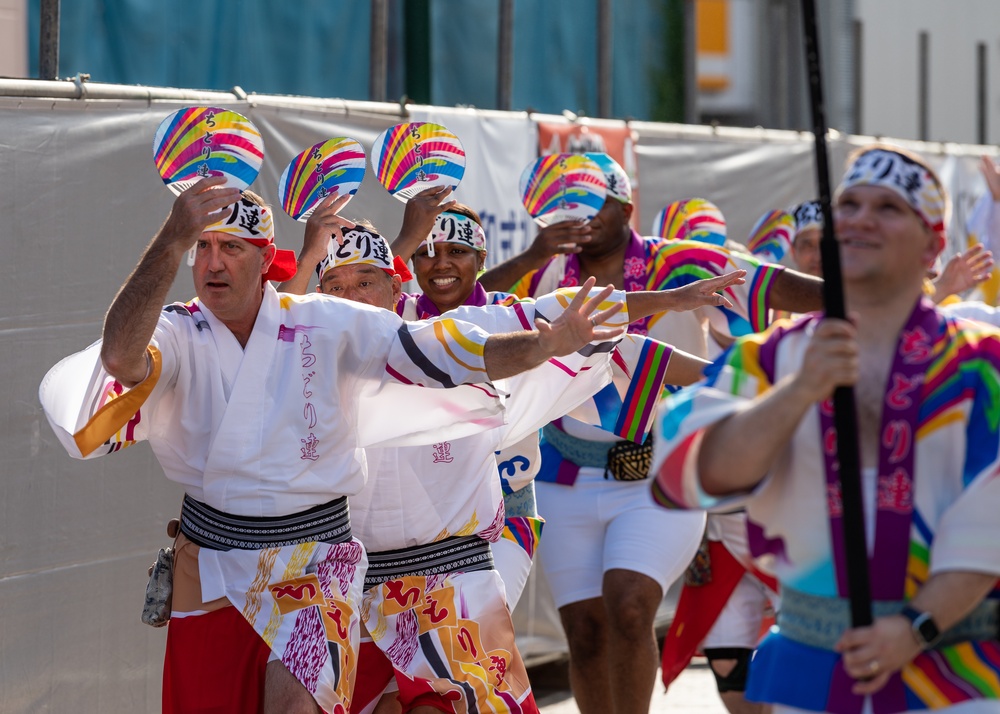 NAF Atsugi and Atsugi JMSDF Leaders Participate in Awa Odori Festival