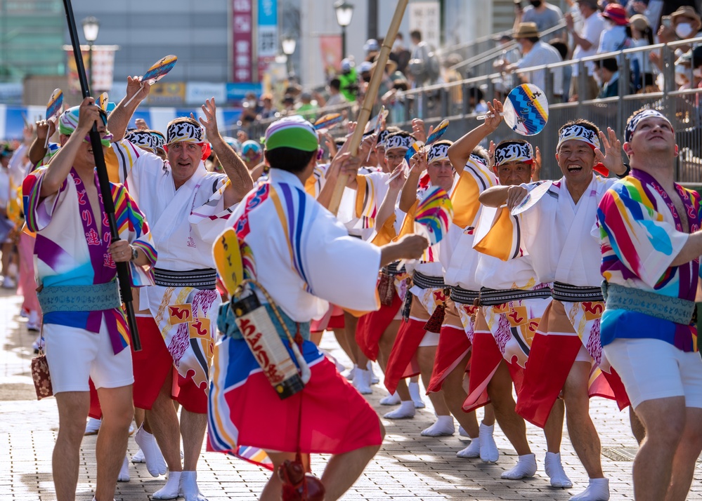 NAF Atsugi and Atsugi JMSDF Leaders Participate in Awa Odori Festival