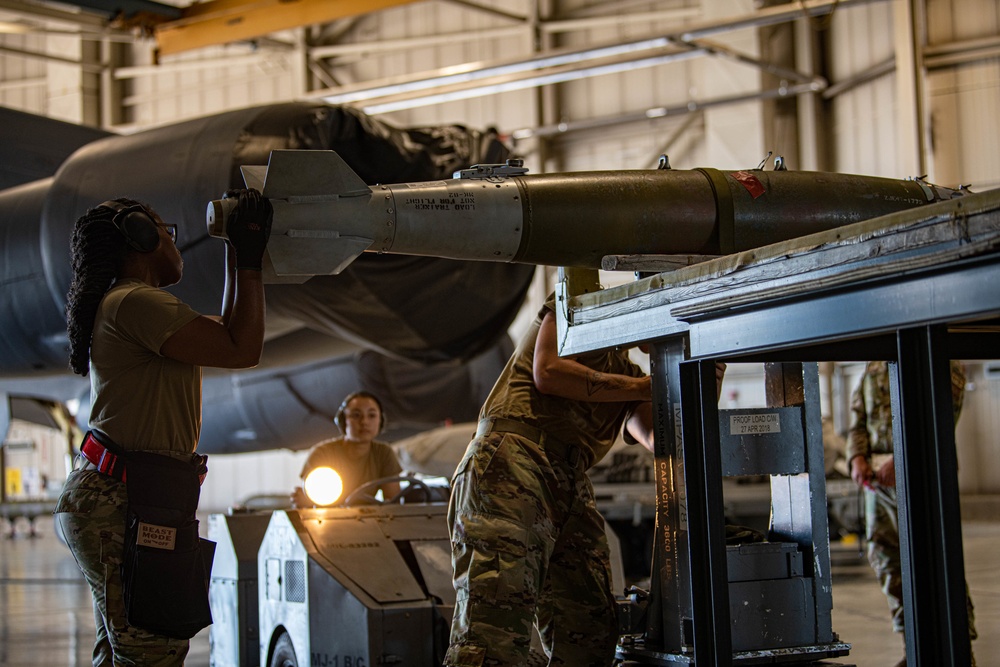 5th AMXS Weapons loadmaster competition