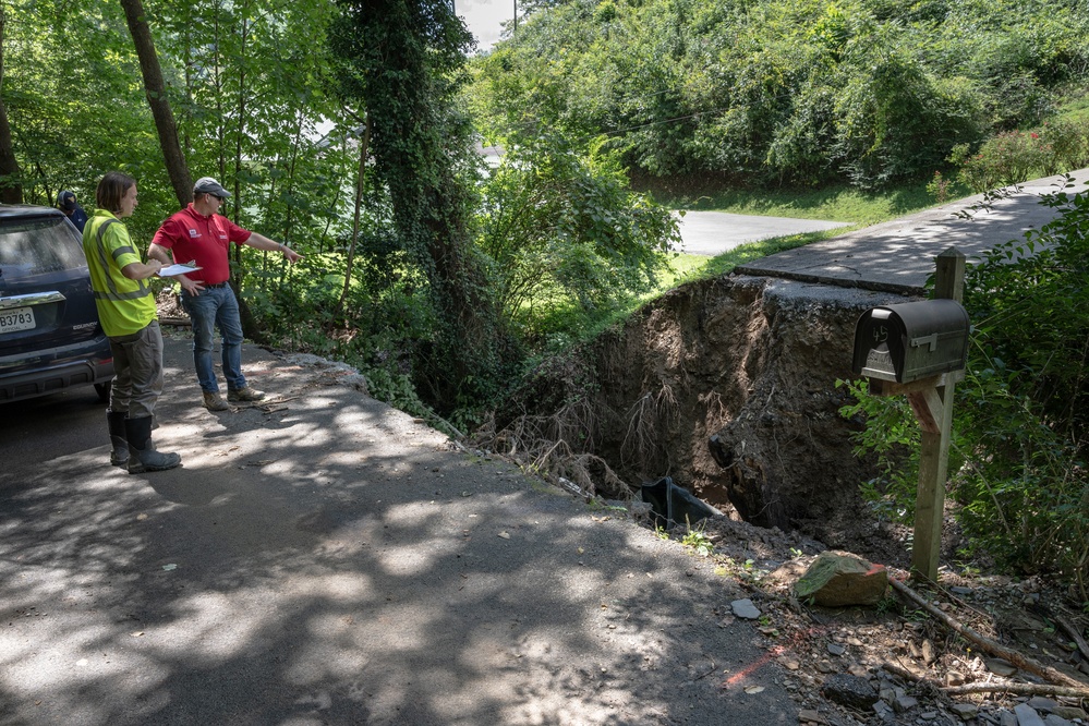 USACE engineers inspect bridges impacted by Eastern Kentucky flooding