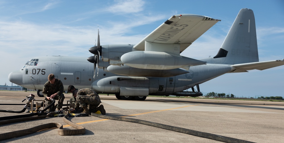 U.S. and ROK Marines Train Together