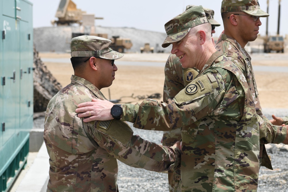 ARCENT's Frank and Garza meet with U.S. Soldiers at ADAB