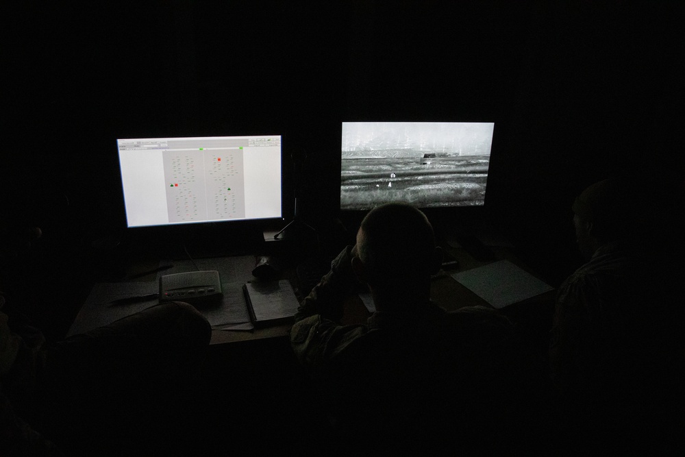 1-68 AR conducts a Bradley gunnery table VI at night