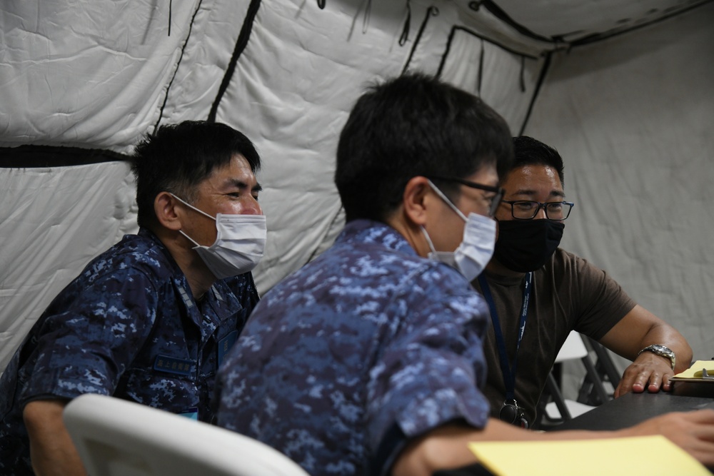 Multinational Forces Work Together at HADR Camp