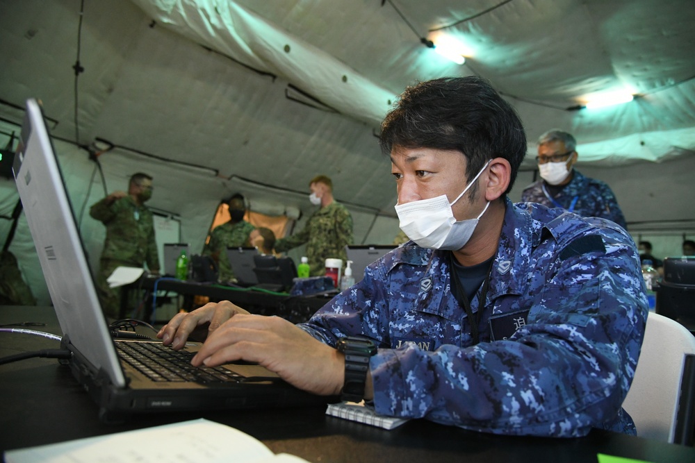 Multinational Forces Work Together at HADR Camp