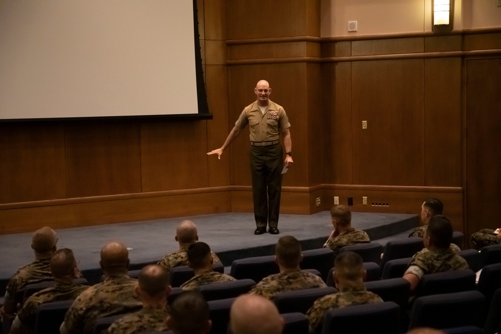 SMMC visits First Sergeants Course