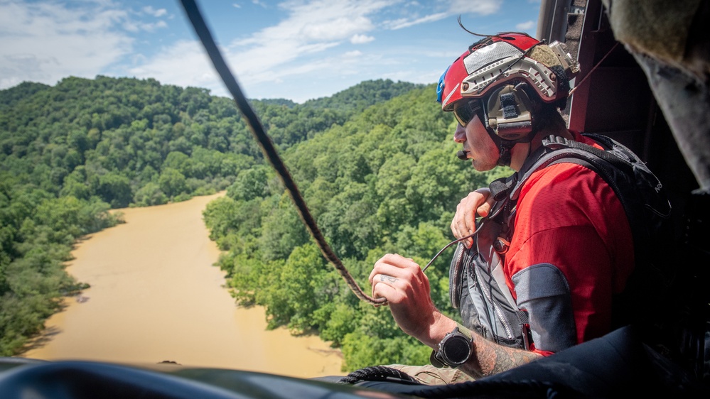 Kentucky Air National Guard operators rapidly deploy to save lives in Eastern Kentucky