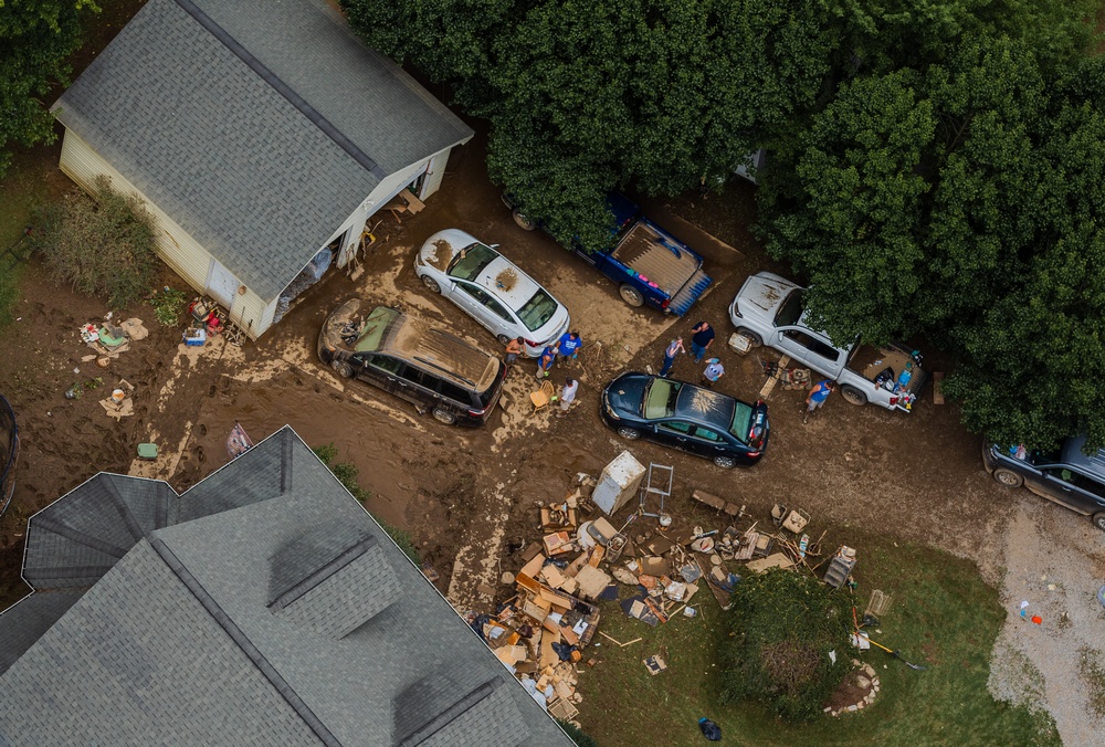 Kentucky National Guard Provides Media Flyover of Eastern Kentucky