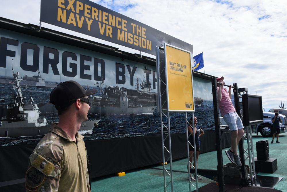 Pull up Challenge at Dayton Air Show