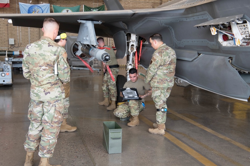 56th MXG 2nd Quarter Weapons Load Competition