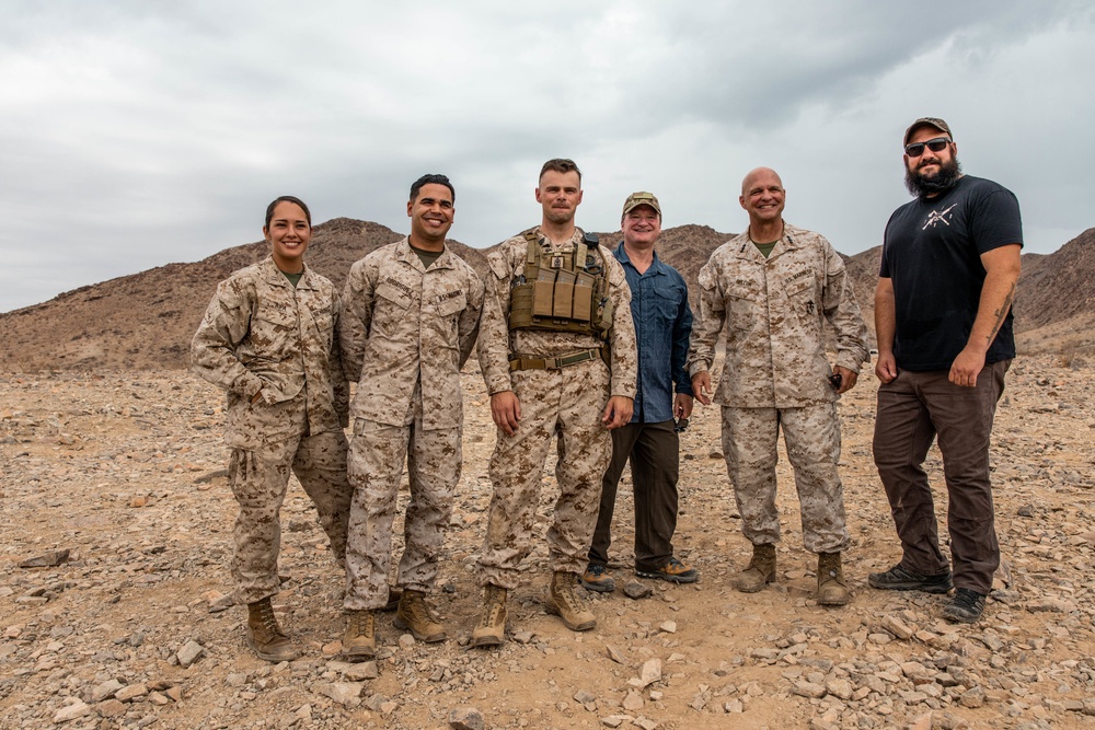 DVIDS - Images - Social media leaders visit ITX to see Reserve Marines in  action [Image 2 of 2]