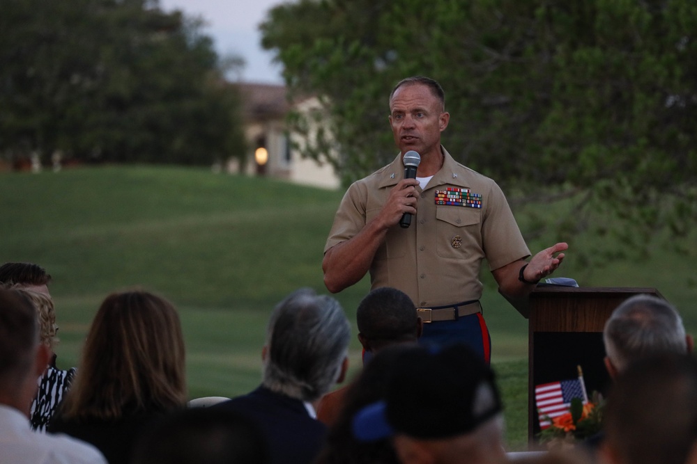 Col. Whitley acknowledges Devil Pups during awards ceremony