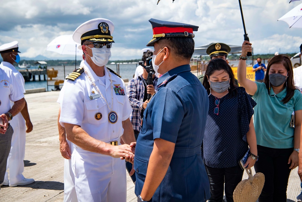 USNS Mercy arrives in Puerto Princesa for Pacific Partnership 2022