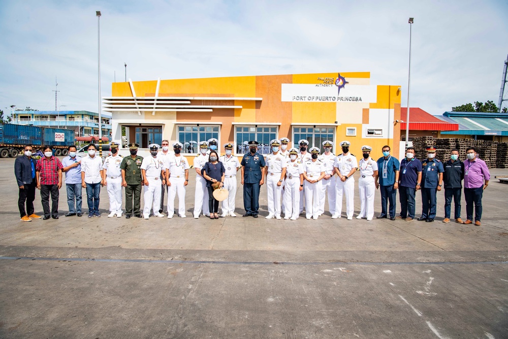 USNS Mercy arrives in Puerto Princesa for Pacific Partnership 2022