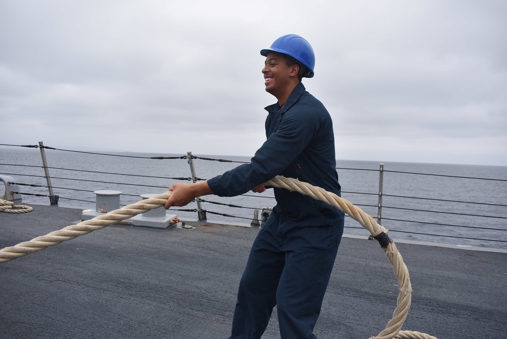 USS Billings Pulls Into Manta, Ecuador