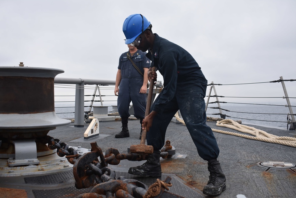 USS Billings Pulls Into Manta, Ecuador