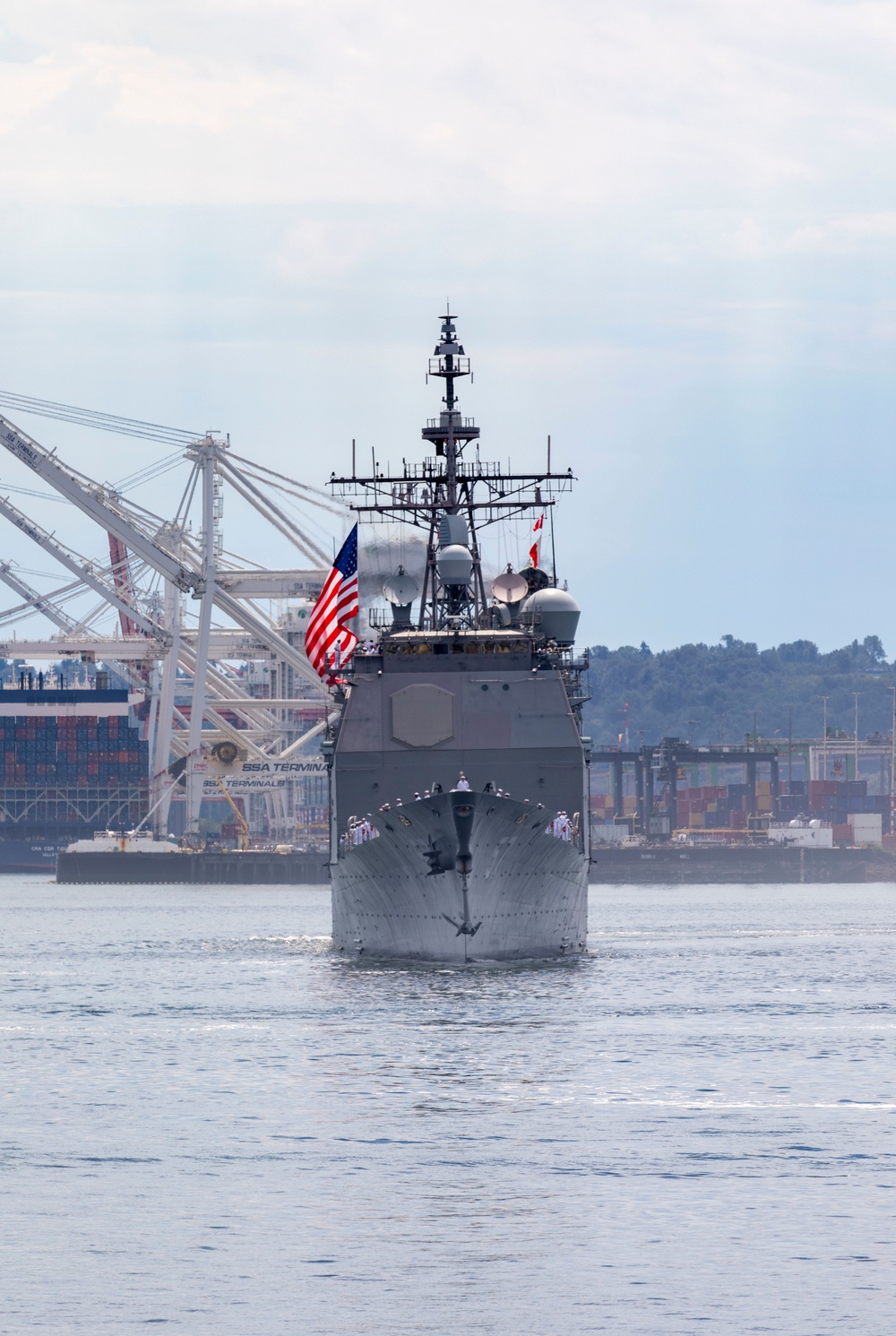 DVIDS Images Seattle Fleet Week Starts with Parade of Ships [Image