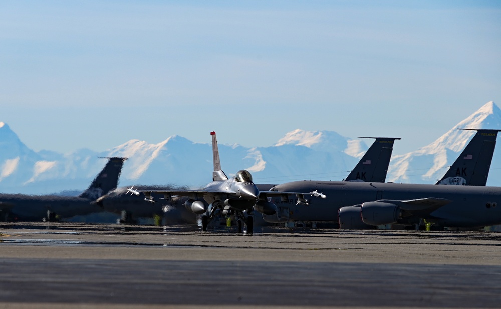 RF-A 22-3 takes flight at Eielson