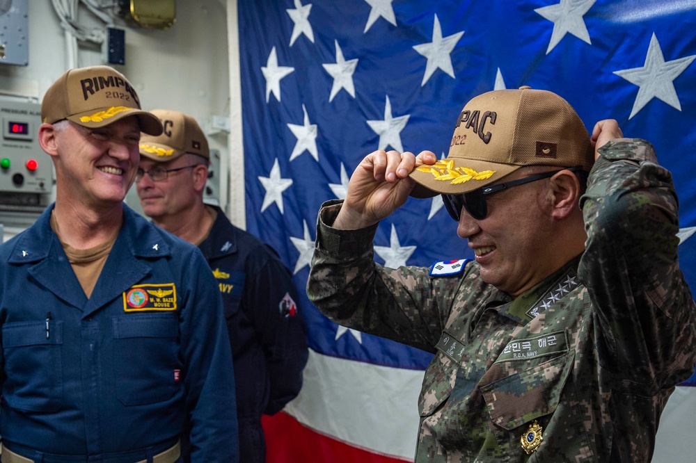 USS Essex Participates in RIMPAC 2022