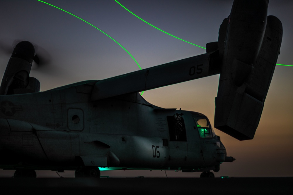 Kearsarge Conducts Operations in the Atlantic Ocean