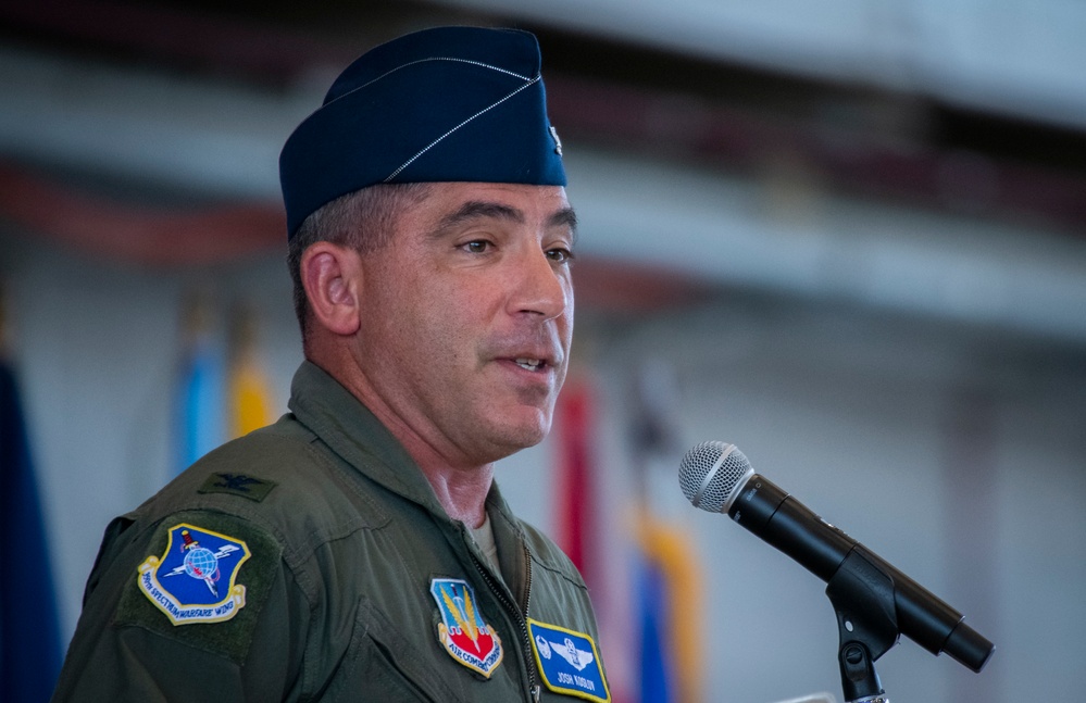 350 SWW change of command