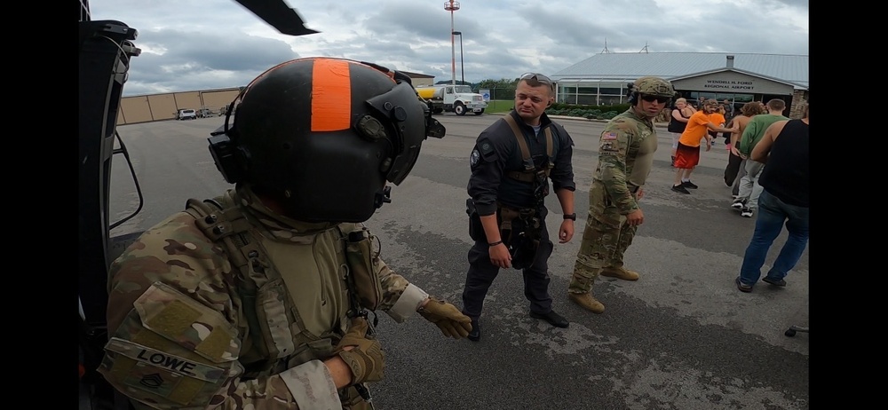 National Guard aviators rescue eastern Kentucky flood victims