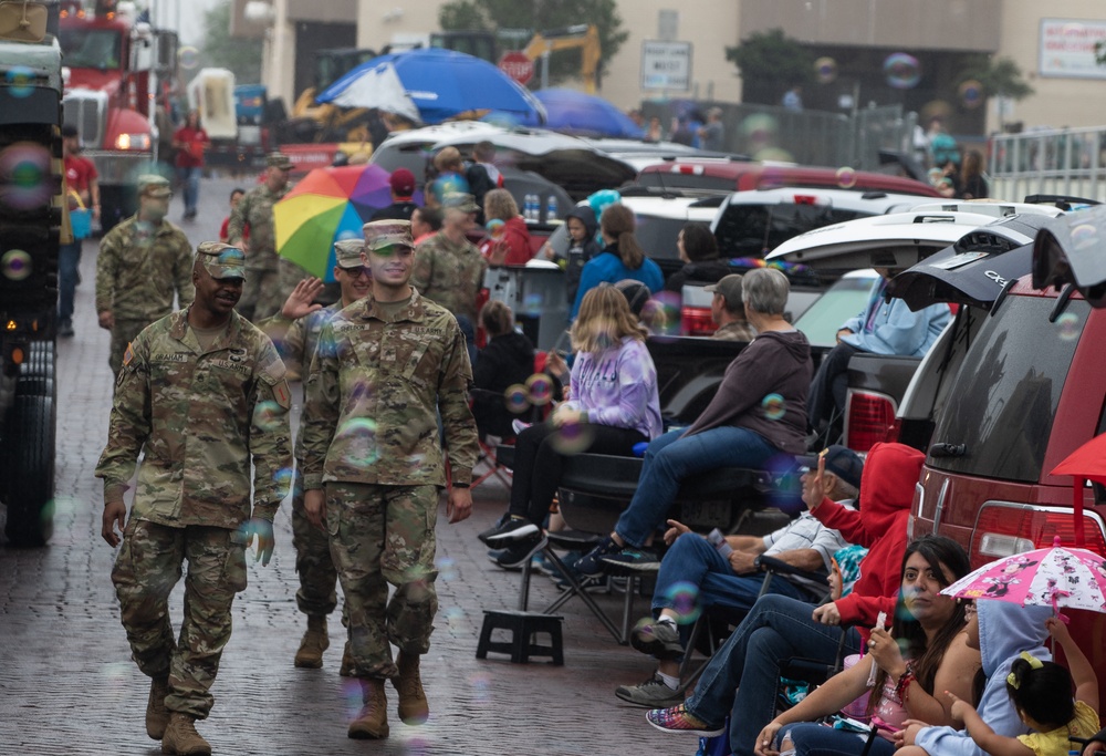 DVIDS Images Big Red One Soldiers Attend Annual Dodge City Festival