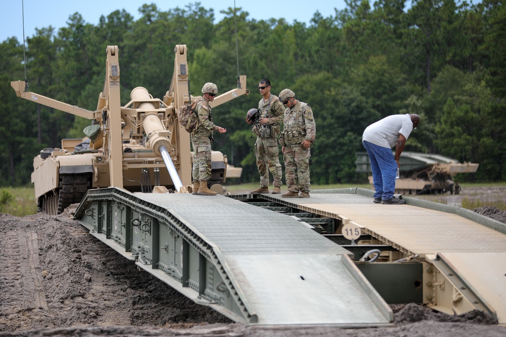 Gila Focus exercise trains Army's most modern engineer battalion