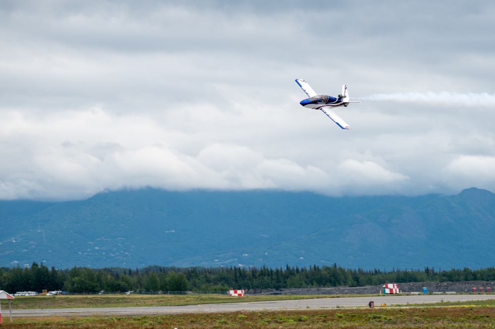 Arctic Thunder Open House takes to the skies