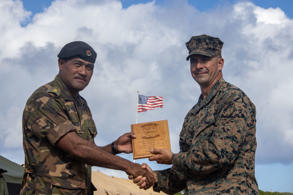 Partner Nations Exchange Gifts during RIMPAC 2022