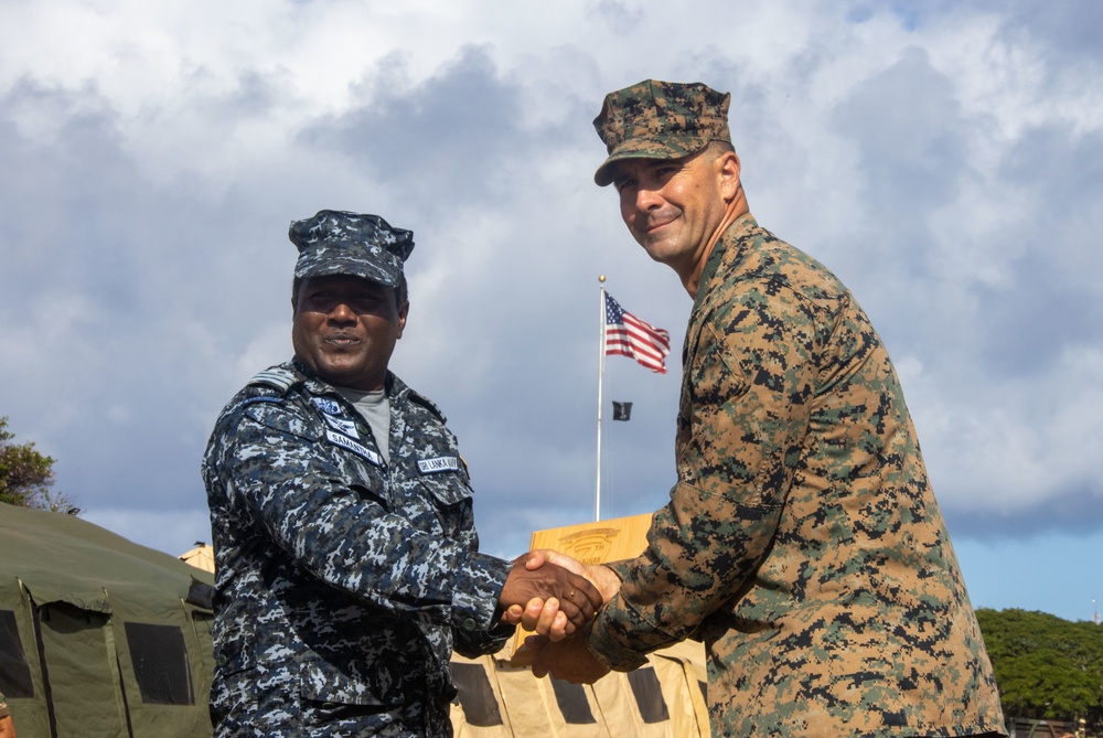 Partner Nations Exchange Gifts during RIMPAC 2022