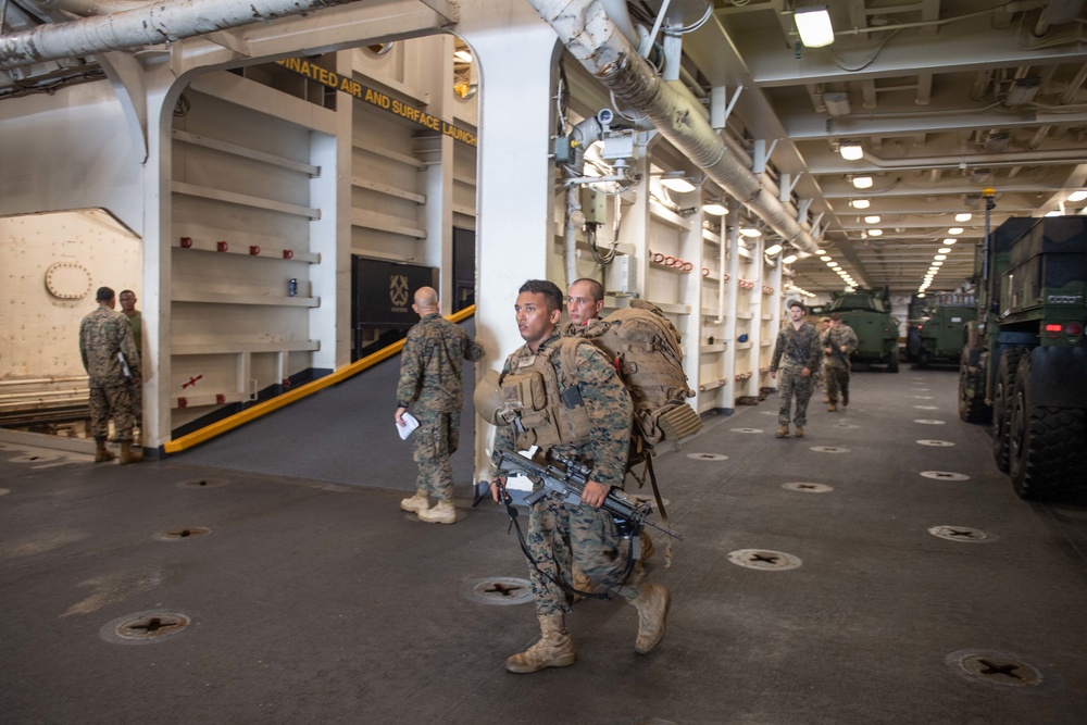 Well Deck Operations aboard USS New Orleans August 1, 2022