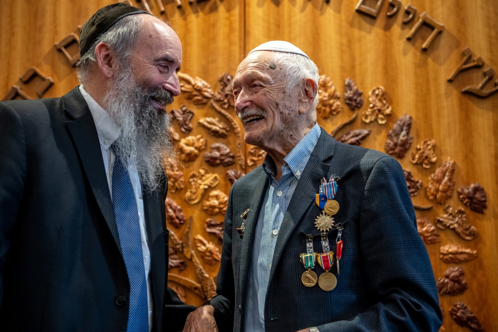 World War II pilot receives long-overdue medals, recognition