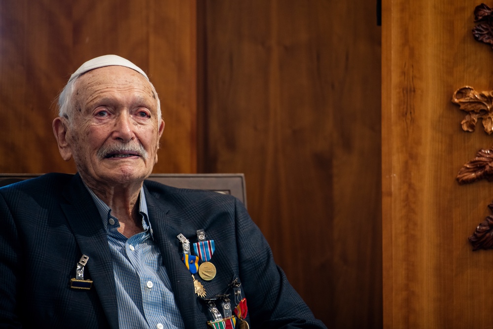 World War II pilot receives long-overdue medals, recognition