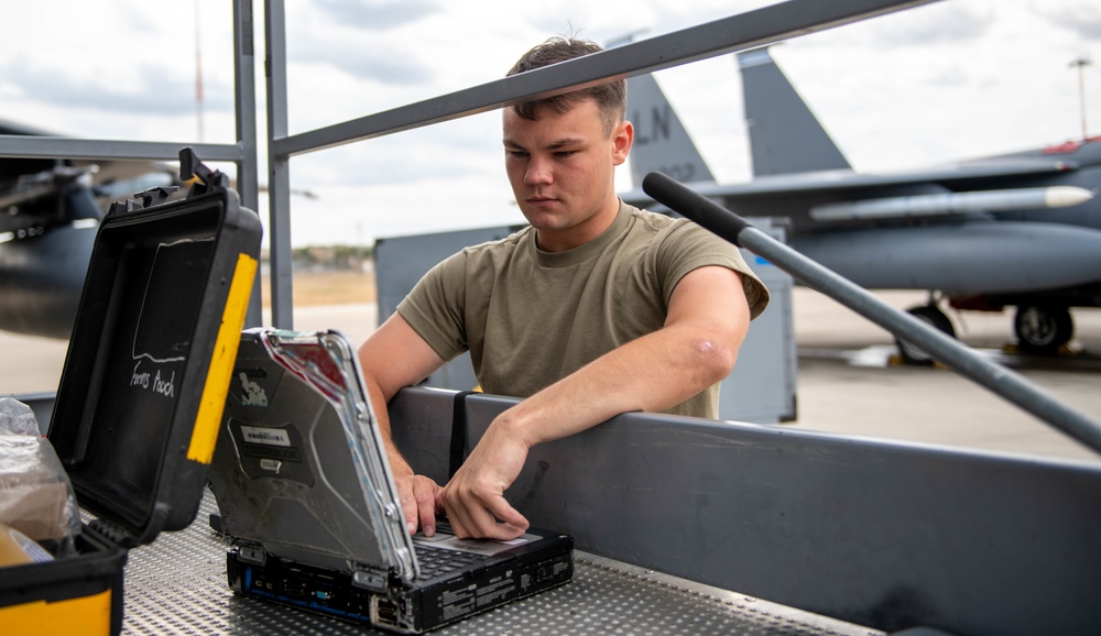 RAF Lakenheath Airman earns 12 Outstanding Airmen Award