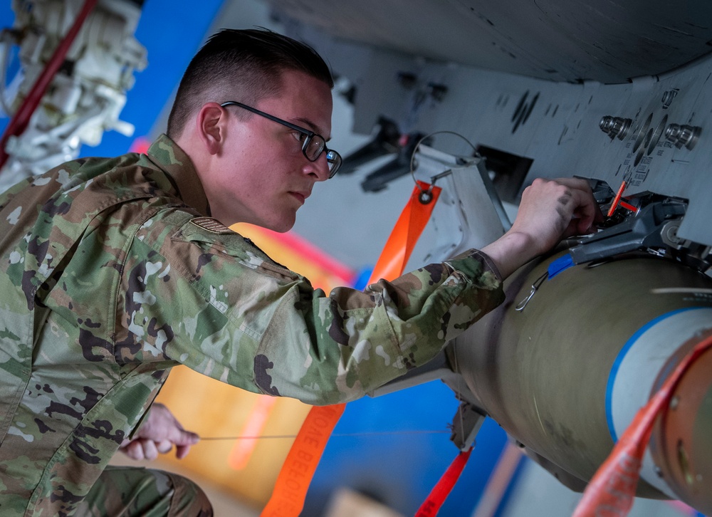 96th AMXS quarterly weapons load competition July