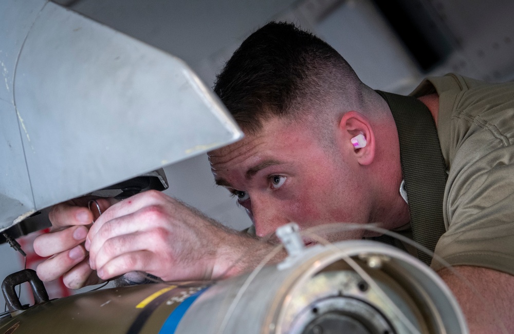 96th AMXS quarterly weapons load competition July