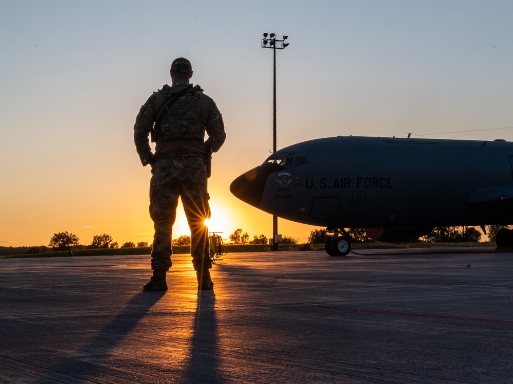 914th SFS monitors flightline