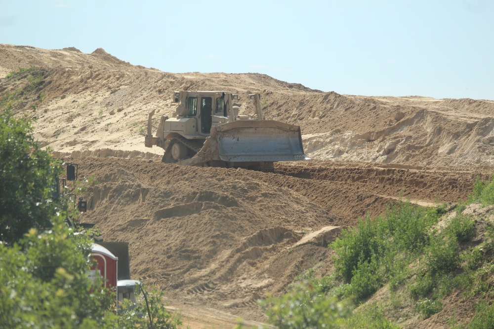 Army Reserve’s 390th Combat Engineers help with ongoing troop project at Fort McCoy