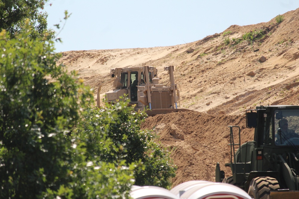 Army Reserve’s 390th Combat Engineers help with ongoing troop project at Fort McCoy