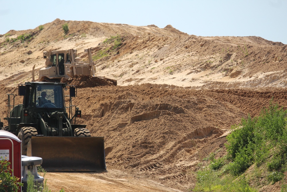 Army Reserve’s 390th Combat Engineers help with ongoing troop project at Fort McCoy