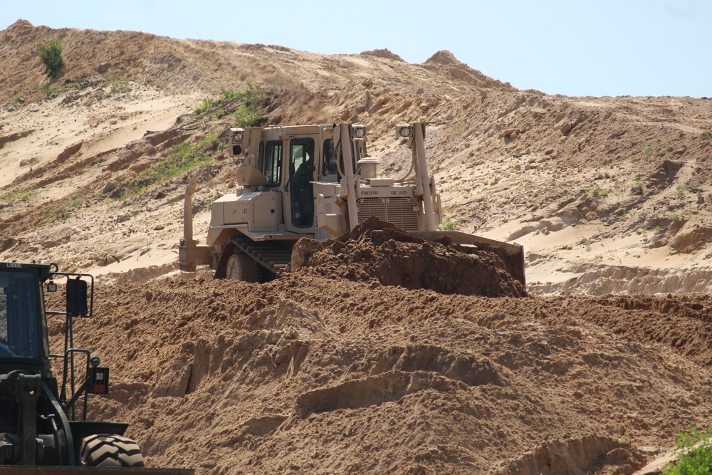 Army Reserve’s 390th Combat Engineers help with ongoing troop project at Fort McCoy