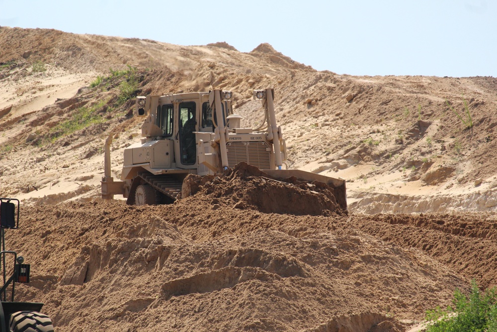 Army Reserve’s 390th Combat Engineers help with ongoing troop project at Fort McCoy