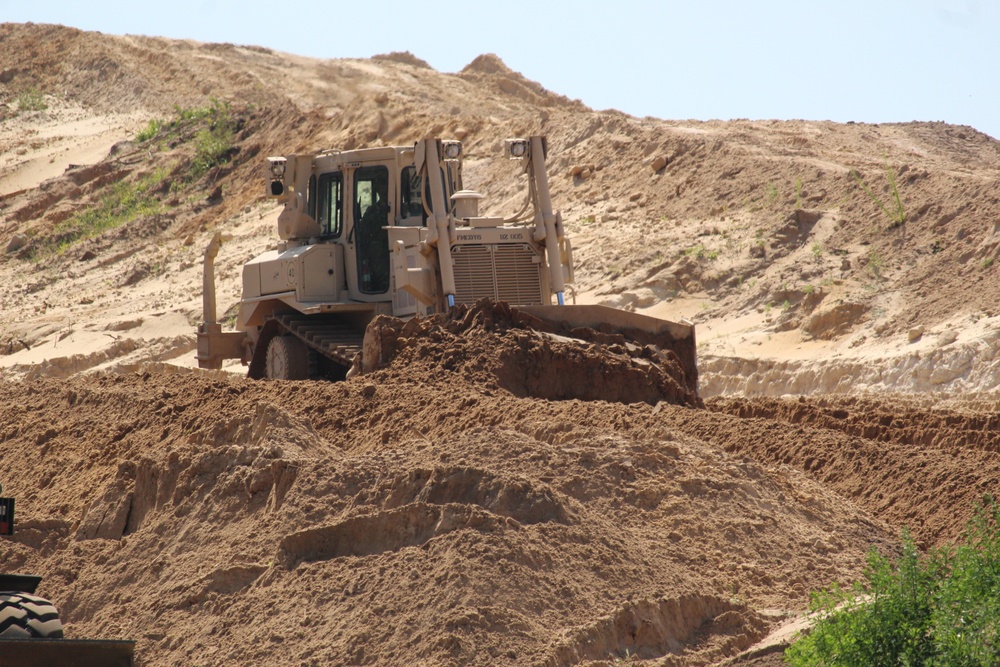 Army Reserve’s 390th Combat Engineers help with ongoing troop project at Fort McCoy
