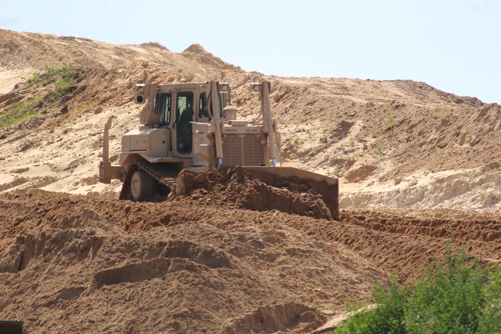 Army Reserve’s 390th Combat Engineers help with ongoing troop project at Fort McCoy
