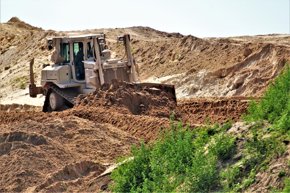 Army Reserve’s 390th Combat Engineers help with ongoing troop project at Fort McCoy