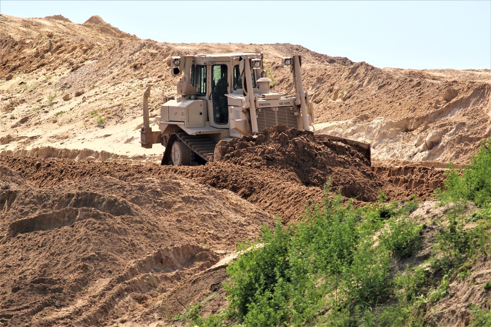 Army Reserve’s 390th Combat Engineers help with ongoing troop project at Fort McCoy