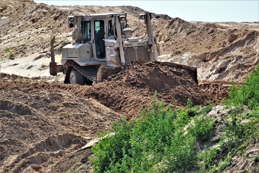 Army Reserve’s 390th Combat Engineers help with ongoing troop project at Fort McCoy