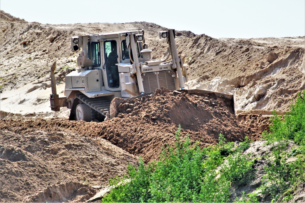 Army Reserve’s 390th Combat Engineers help with ongoing troop project at Fort McCoy